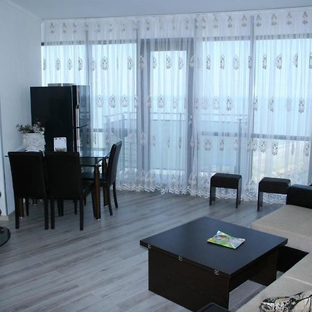 Apart Hotel Orbi Sea Towers Batumi Bagian luar foto