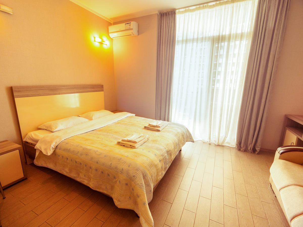 Apart Hotel Orbi Sea Towers Batumi Bagian luar foto
