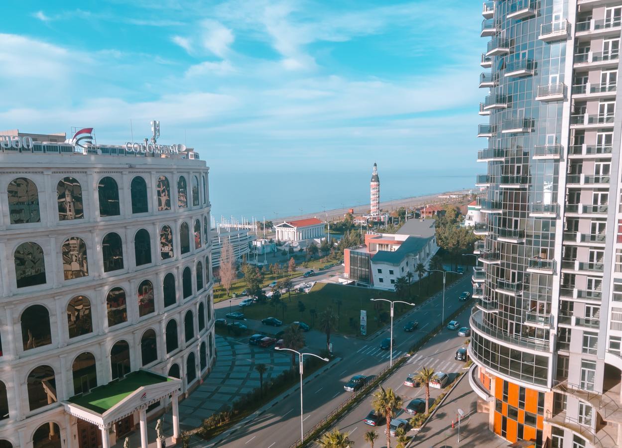 Apart Hotel Orbi Sea Towers Batumi Bagian luar foto