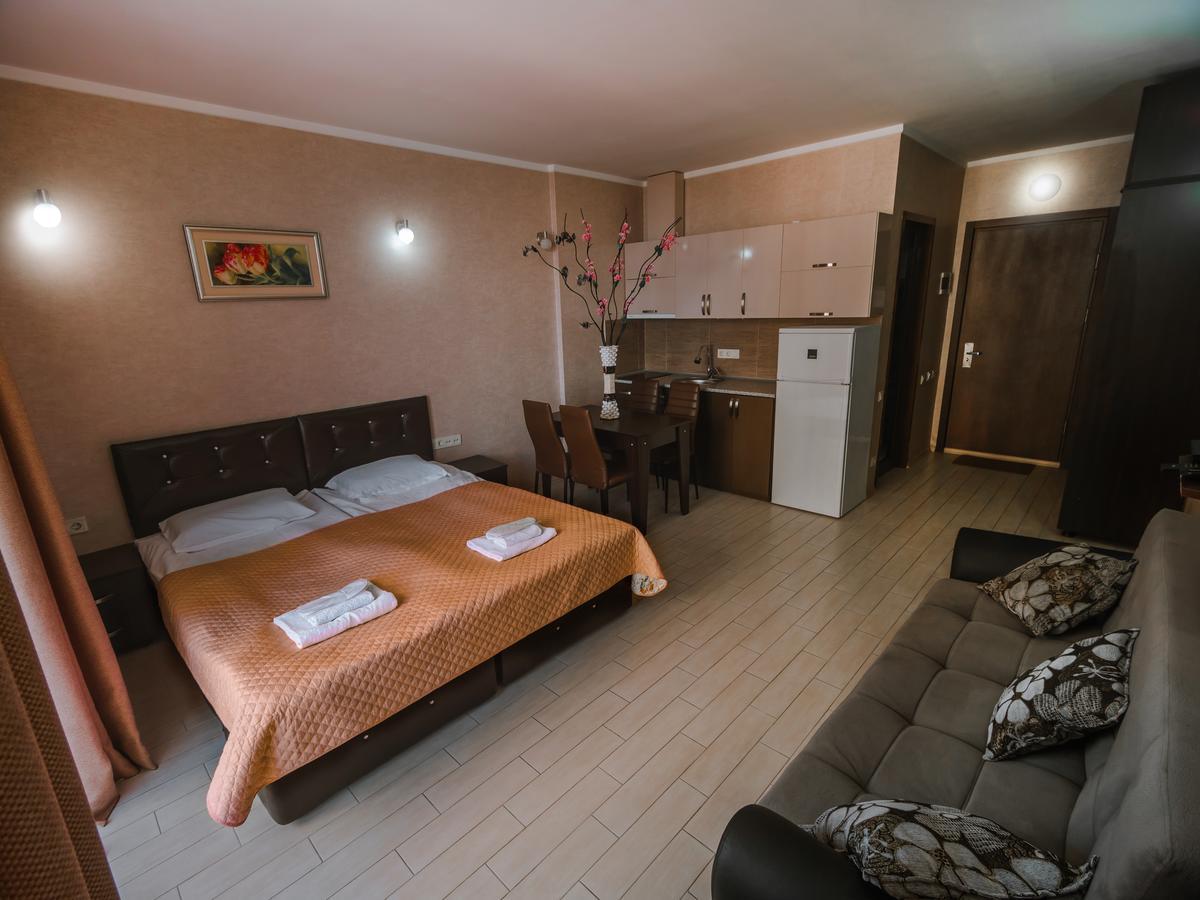 Apart Hotel Orbi Sea Towers Batumi Bagian luar foto